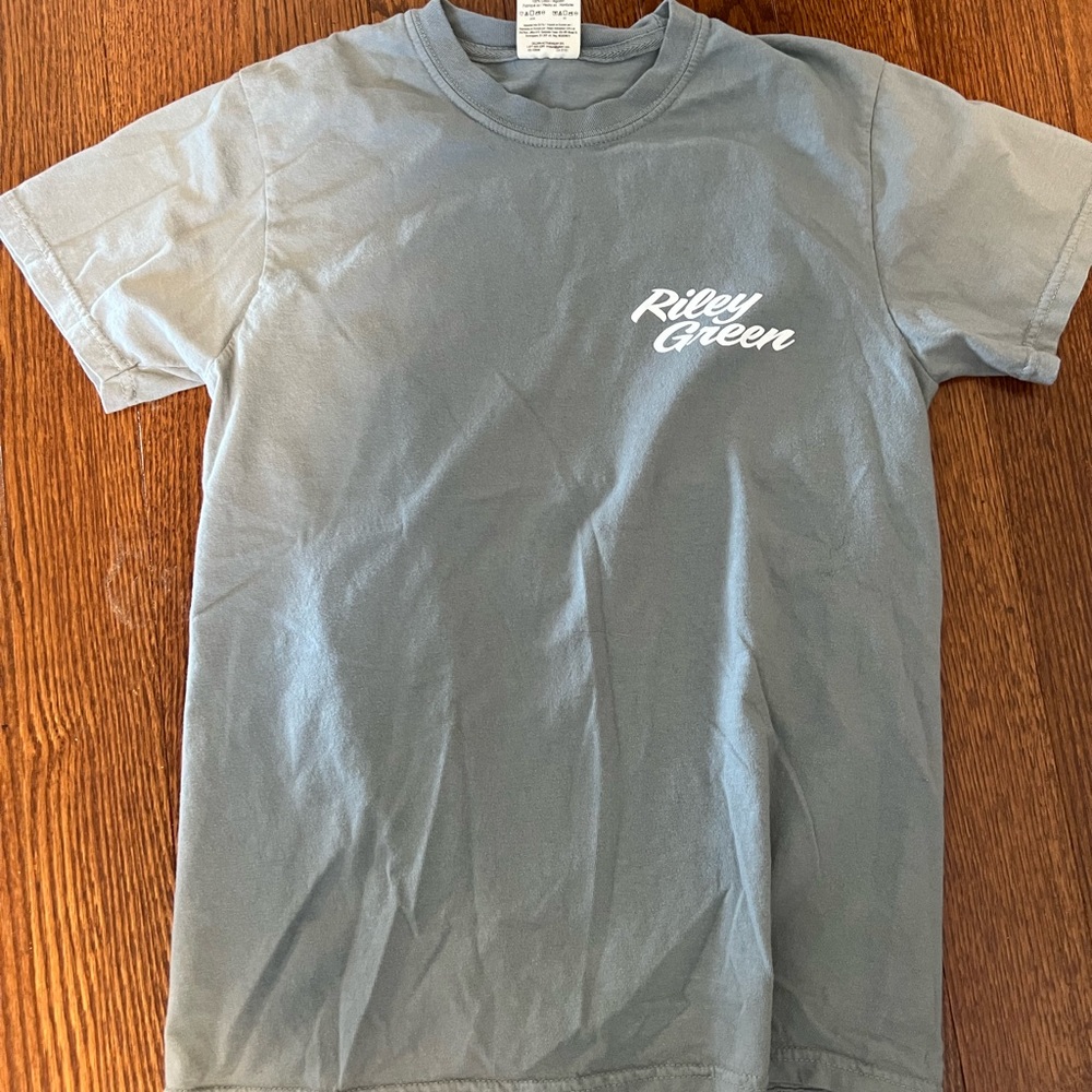 riley Green concert shirt